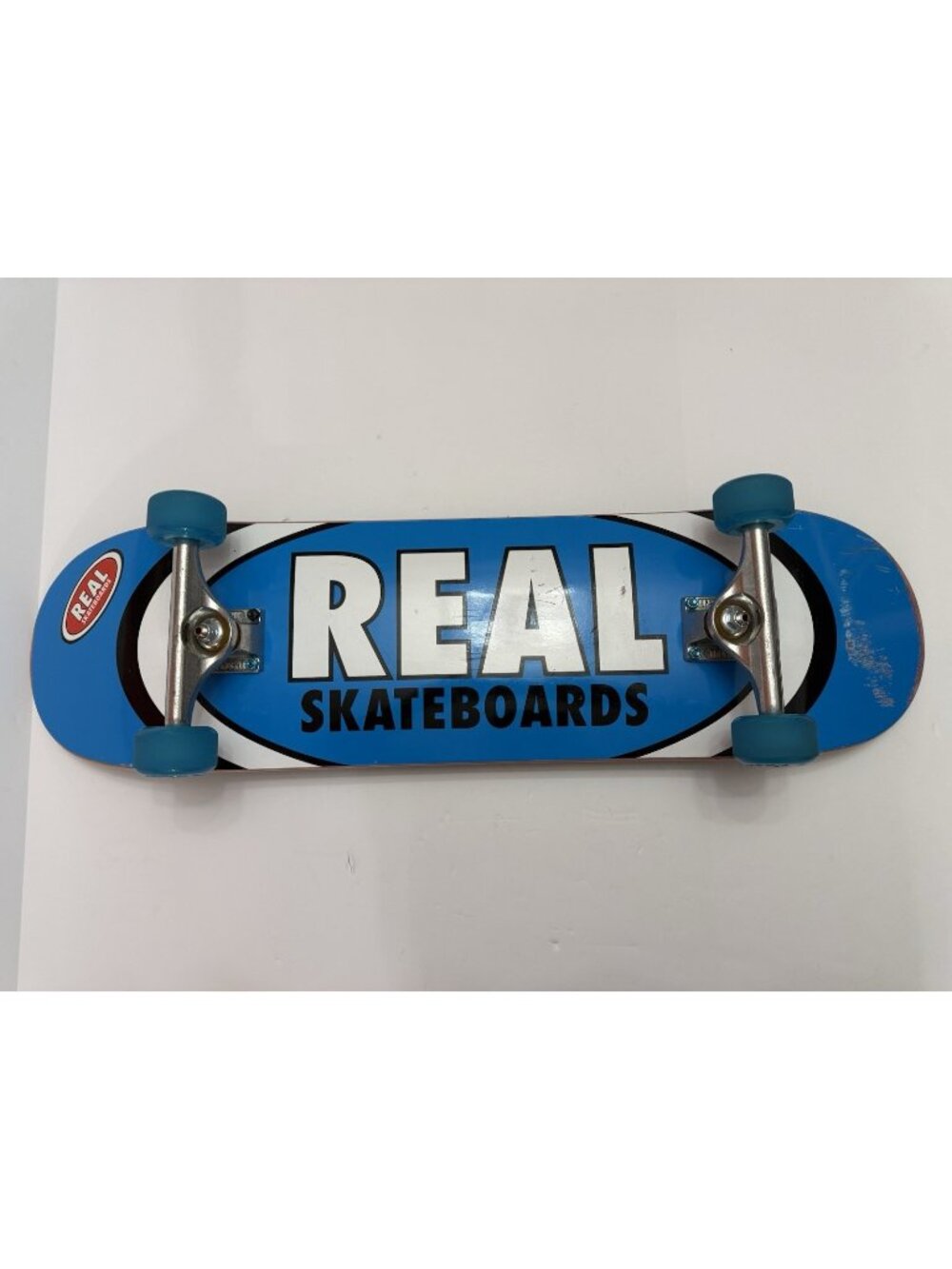 Real Skateboards Complete Independent Reynolds Ricta + Art Deck